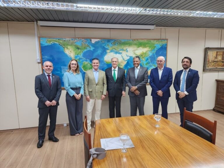 Santas Casas debatem desafios financeiros e estruturais com o governo federal