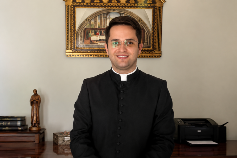 Padre pede desculpas públicas à família de Preta Gil após declarações consideradas intolerantes